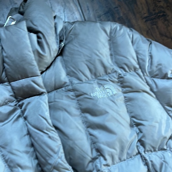 The North Face Gray Metropolis Parka Jacket - Picture 2 of 10
